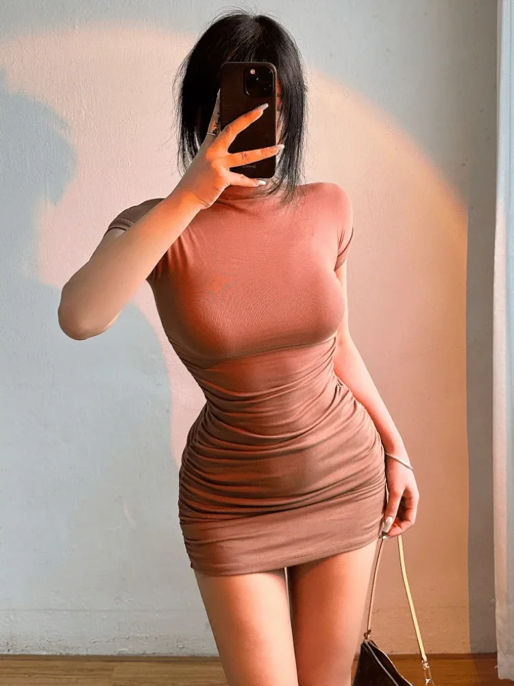 “Pleated Waist Bodycon Mini Dress – High Neck, Slim Fit Party Look”